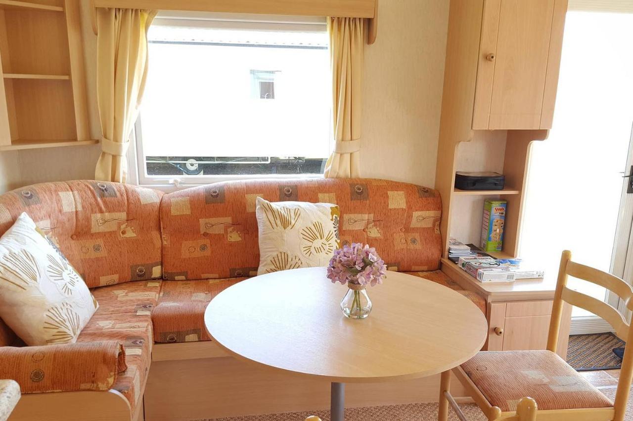 Avocet Holiday Van, Close To Beach - Pets Go Free Heacham Exterior foto