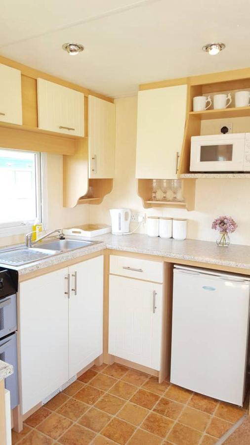 Avocet Holiday Van, Close To Beach - Pets Go Free Heacham Exterior foto